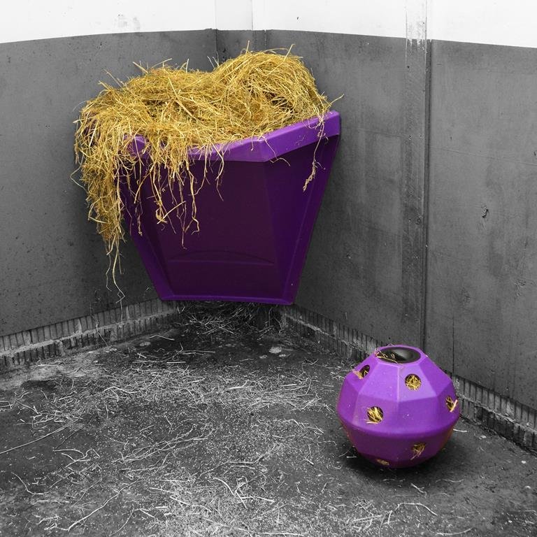 Wall Mounted Hay Feeder - Image 10